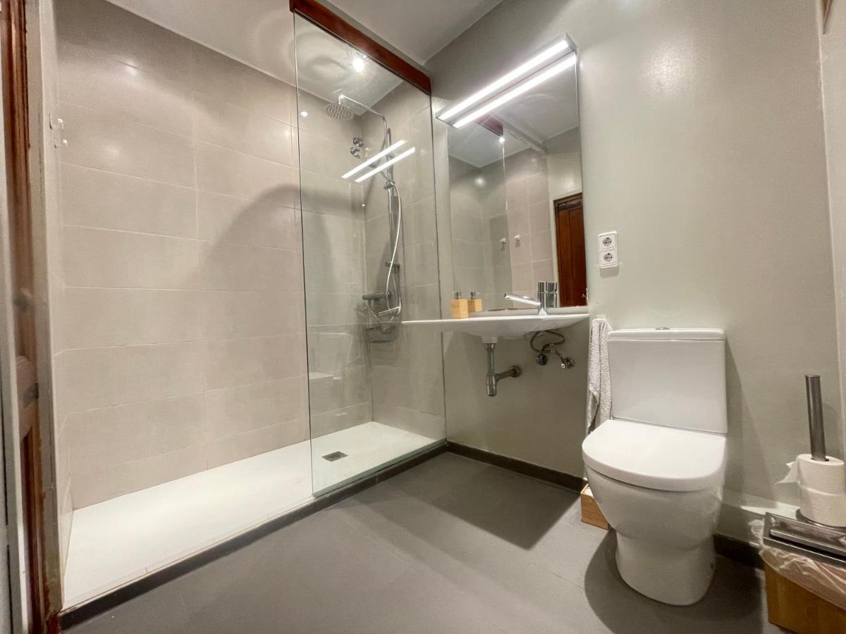 The Best Room In The Gothic Quarter With Suite Bathroom Barcelona Exterior foto